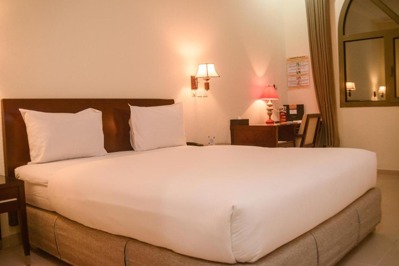 Hotel Sancta Maria Lomé Eksteriør billede
