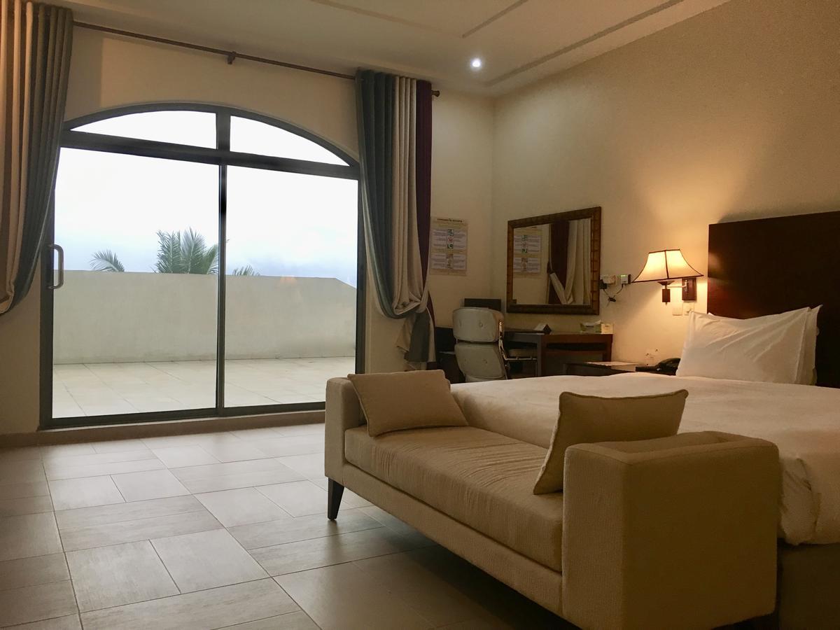 Hotel Sancta Maria Lomé Eksteriør billede