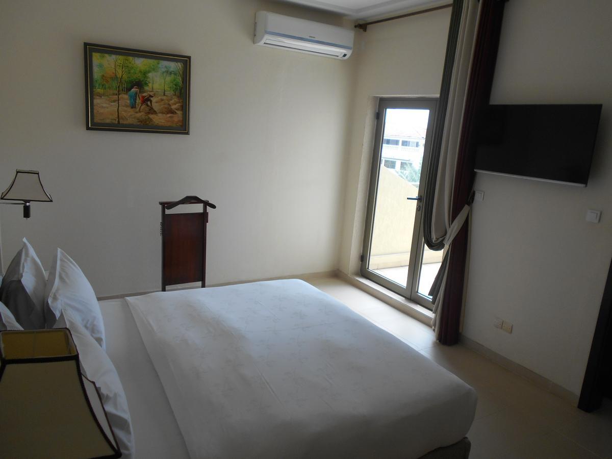 Hotel Sancta Maria Lomé Eksteriør billede